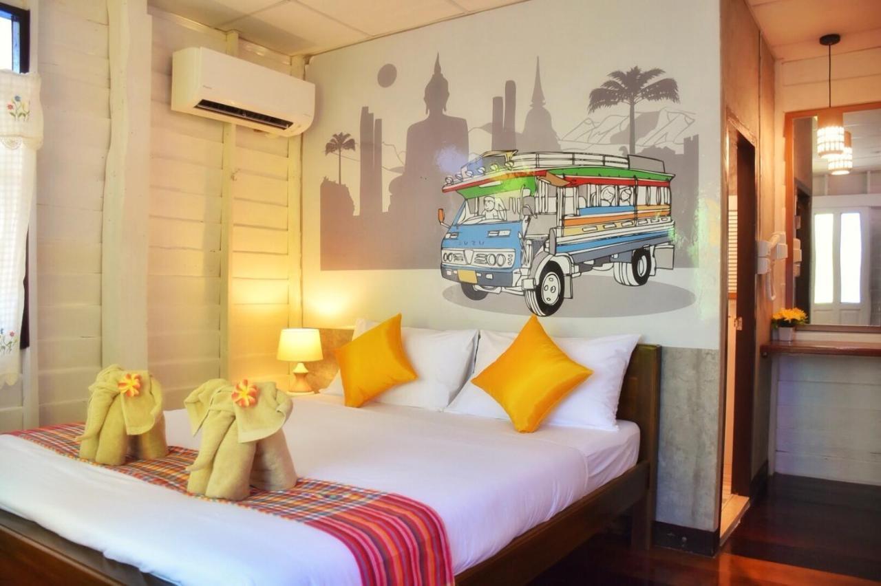 Mango House Hotel Sukhothai Bagian luar foto