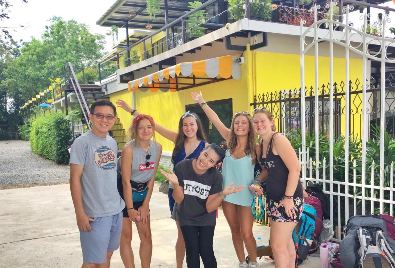 Mango House Hotel Sukhothai Bagian luar foto