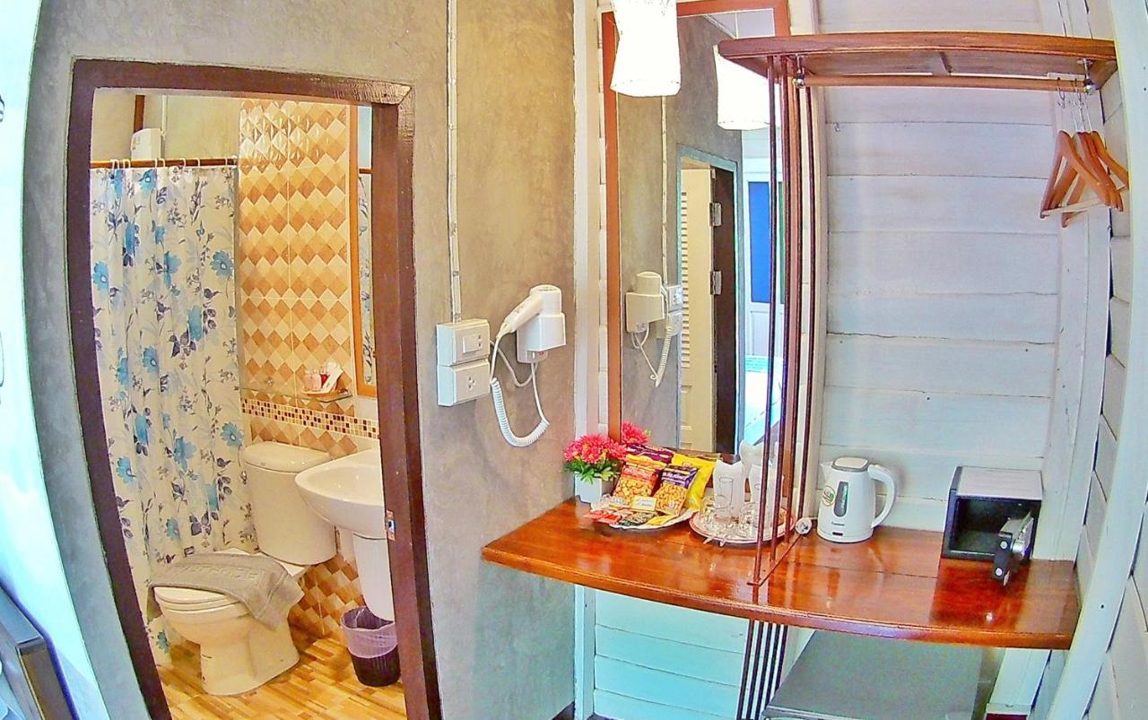 Mango House Hotel Sukhothai Bagian luar foto