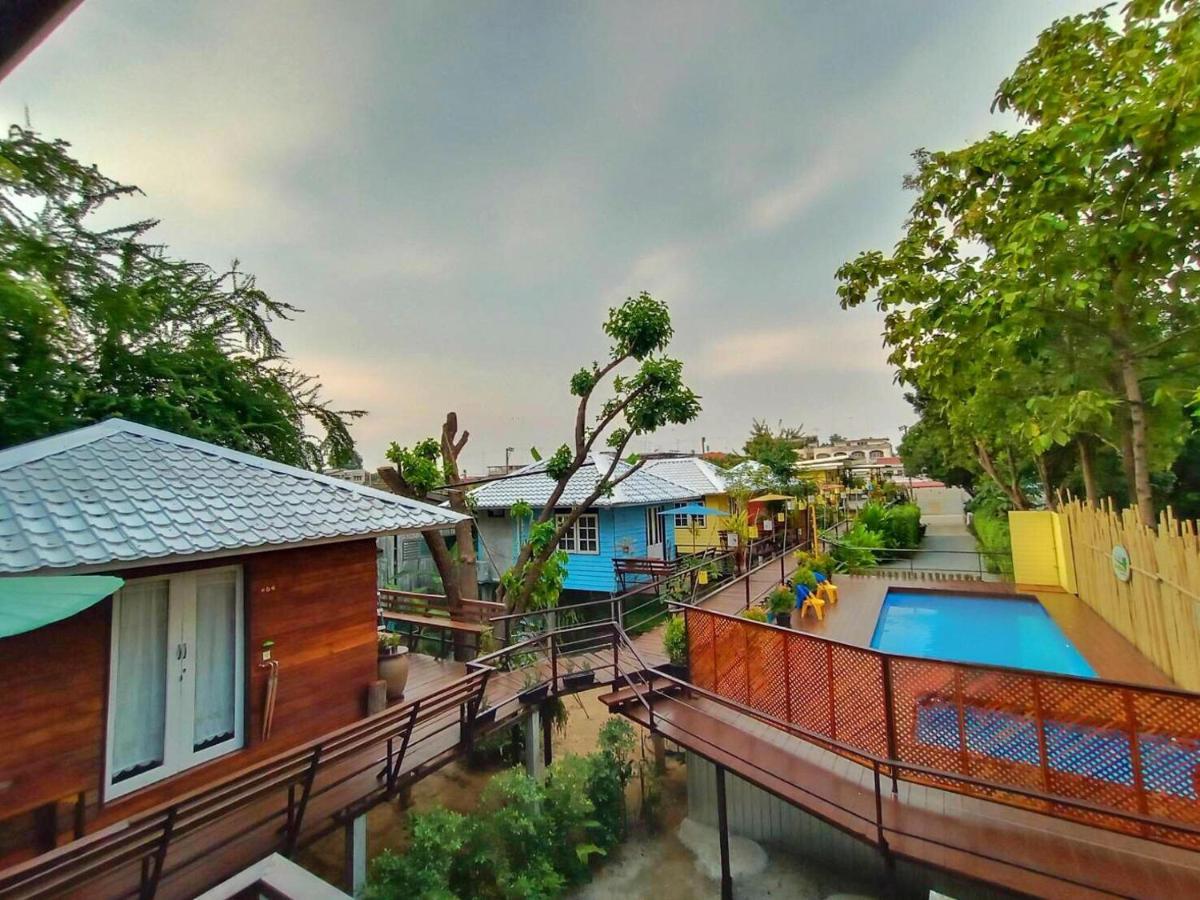 Mango House Hotel Sukhothai Bagian luar foto